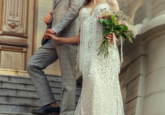 How To Bring A Touch Of Bridgerton To Your Bridal Look?